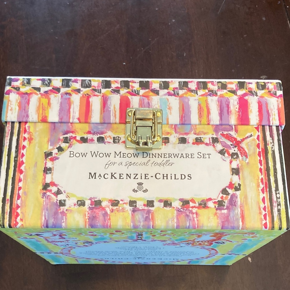 MacKenzie-Childs Kids Dinnerware Set Bow Wow Meow NWOT